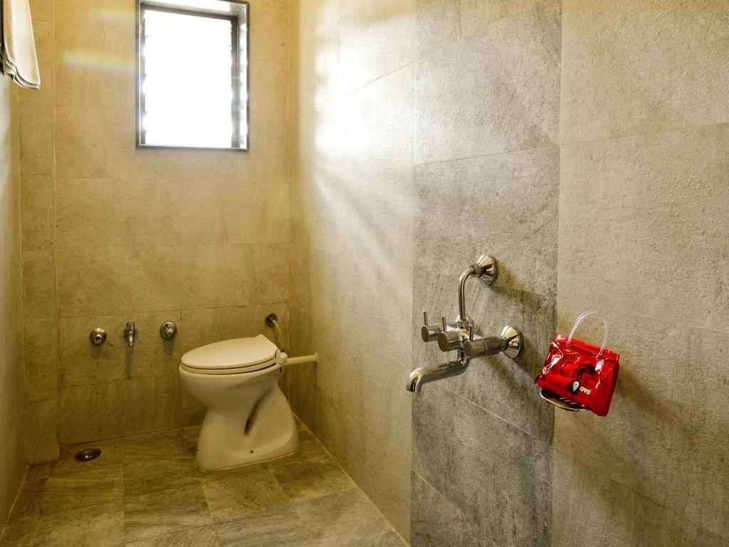 Oyo 4316 Hotel Sai Empire Shirdi Exteriör bild