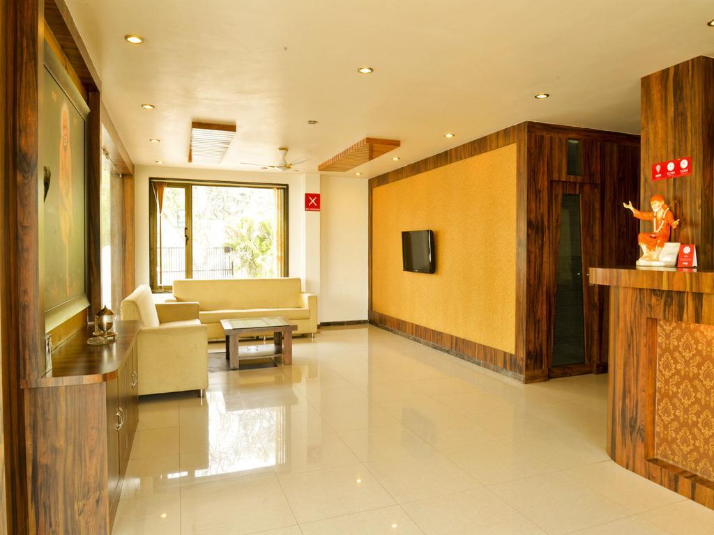 Oyo 4316 Hotel Sai Empire Shirdi Exteriör bild